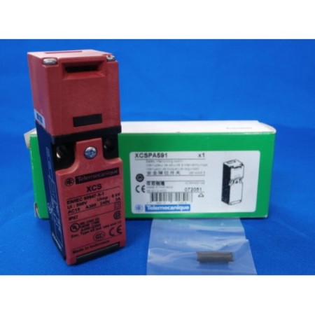 XCS PA591 Schinider Rated Interlock Switch, Polyamide, NO/NC